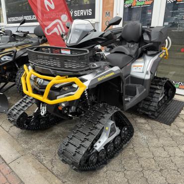 Čtyřkolka na sněžných pásech