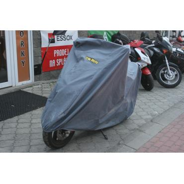 Voděodolná plachta na motocykl