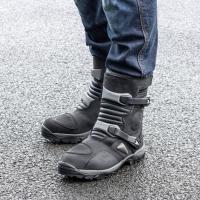 Adventure LOW WP black