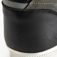 IOM TT 2244 CROSBY SUEDE boot GRY