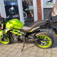 SH48 tmavě šedý, vč. opěrky, karbonového víka a zámku, 48l