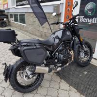 pro motocykly Benelli Leoncino 500 Naked/Trail