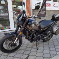 pro motocykl Benelli Leoncino