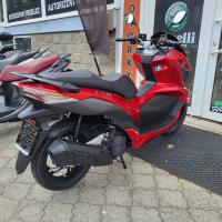 JET X 125 L/C ABS ČERVENÁ EURO5, ZÁRUKA 4roky
