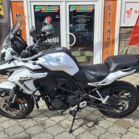 TRK 502 Traveler bílá, EURO 5