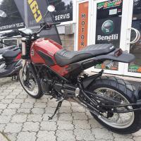 Leoncino 500 TRAIL červená F2, Euro 5, BLACK FRIDAY