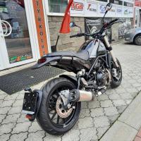 Leoncino 500 naked černá BW, Euro 5