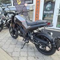 Leoncino 125, šedá, Euro 5