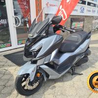 Cruisym Alfa 300i, ABS, TCS