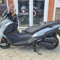 JOYMAX Z+ 300 - ČERNÁ - EURO 5, ZÁRUKA 4roky