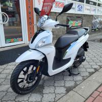 Symphony ST 125 L/C ABS BÍLÁ - EURO5, ZÁRUKA 4roky