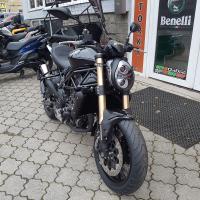 BENELLI 752 S černá, Euro 5, BLACK FRIDAY