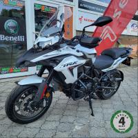 BENELLI TRK 502 Traveler BÍLÁ, Euro 5, FACELIFT