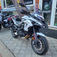 BENELLI TRK 502 Traveler BÍLÁ, Euro 5, FACELIFT