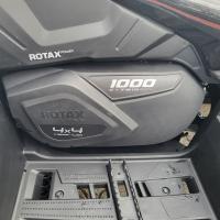 Outlander Max 1000 XT-P ABS Hyper Silver/ Neo Yellow MY24