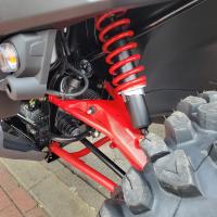 Traxter XMR HD10 MY24 INT, Hyper Silver & Legion Red