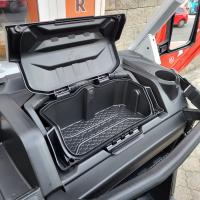 Traxter XMR HD10 MY24 INT, Hyper Silver & Legion Red