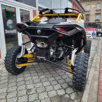 Maverick R RS DCT SAS 999T, MY24, Carbon Black & Neo Yellow