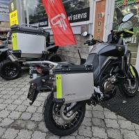 SVT 650X, černá 3 roky záruka, KUFRY ZA 5.000 Kč + PADACÍ RÁM ZDARMA