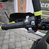 SVT 650X, černá 3 roky záruka, KUFRY ZA 5.000 Kč + PADACÍ RÁM ZDARMA