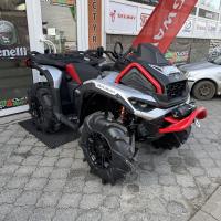 Outlander 1000R XMR MY25 INT, Hyper Silver/ Legion red