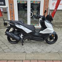 SR3 250i, ABS, TCS, Full led osvětlení, USB