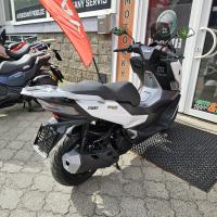 SR1 125i GT - Bílá