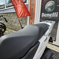 SR1 125i GT - Bílá