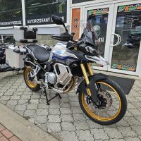 900 DSX, šedá/modrá, Tour edice vč. 3 ks, E5+