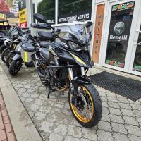 SRT 900 SX, černá