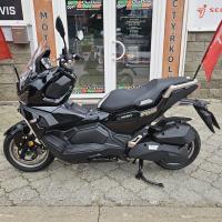 ADX 125i LC ABS E5+ černá