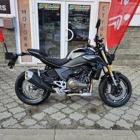 SRK 600, ZÁRUKA 3 ROKY, 41/35kW, navigace z telefonu, Brembo