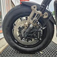 SRV 600 V, ZÁRUKA 3 ROKY, čtyřválec do V, navigace z telefonu