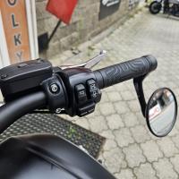 SRV 600 V, ZÁRUKA 3 ROKY, čtyřválec do V, navigace z telefonu