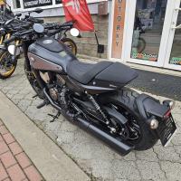 SRV 600 V, ZÁRUKA 3 ROKY, čtyřválec do V, navigace z telefonu