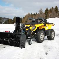48´´ 122 cm, motor Vanguard 14HP