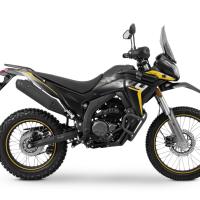 300 Rally E5+, záruka 4 roky,vypínatelné ABS,full LED světlomety