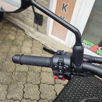SRK 800, tempomat, jízdní režimy, oboustranný quickshifter