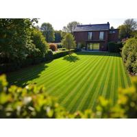 RockMow Z130 pro trávník až 3.000 m2, 4WD, 3roky ZÁRUKA