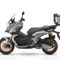 ATR 125, kufr zdarma, hybridní pohon, ABS, kontrola trakce