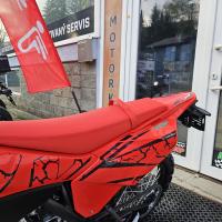 COV 125 X, Enduro, 6st. převodovka, LED osvětlení, ABS