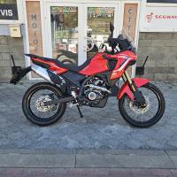 SRT 125 DX, Navigace a zrcadlení, bohatá cestovní výbava
