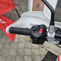 450 RALLY červená
