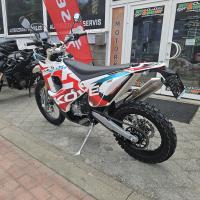 450 RALLY červená