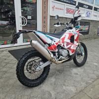 450 RALLY červená