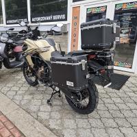 625 DSX, padací rám, drátěná kola, 47/35 kW,  Tour edice vč. 3 ks kufrů