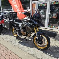 625 DSX, padací rám, drátěná kola, 47/35 kW,  Tour edice vč. 3 ks kufrů
