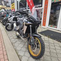 800X GT Touring, kufry ZDARMA, quickshifter, tempomat, vyhřívané sedlo a rukojeti