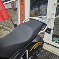 800X GT Touring, kufry ZDARMA, quickshifter, tempomat, vyhřívané sedlo a rukojeti