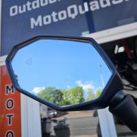 625X Adventure, TCS, vyhřívané rukojeti a sedlo, tlumiče KYB, TFT displej